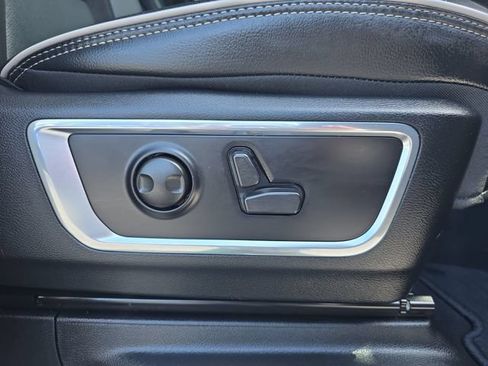 Used 2026 RAM 1500 Laramie AWD/4WD image 30
