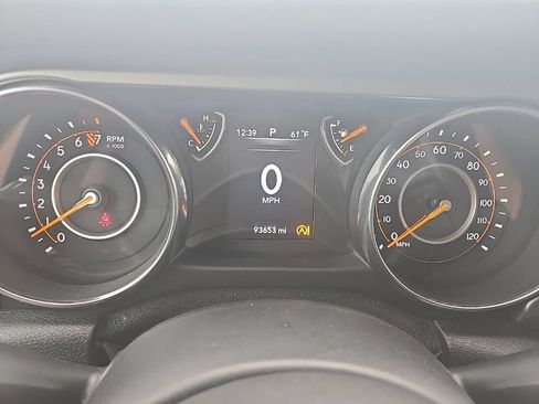 Used 2019 Jeep Wrangler Unlimited Sport S AWD/4WD image 17
