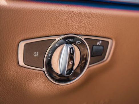 Used 2023 Mercedes-Benz E 450 4MATIC Coupe image 40