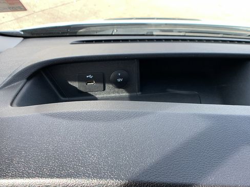 Used 2023 Ford Transit 350 XL image 17