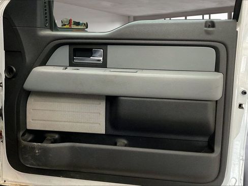 Used 2013 Ford F150 XLT w/ Luxury Equipment Group image 22