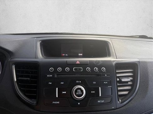 Used 2015 Honda CR-V LX image 9