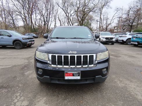 Used 2011 Jeep Grand Cherokee Laredo image 6