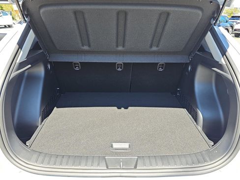 New 2025 Hyundai Kona SEL image 12