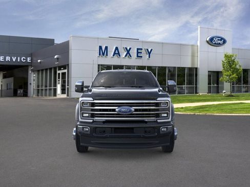 New 2026 Ford F450 Platinum w/ Platinum Plus Package image 6