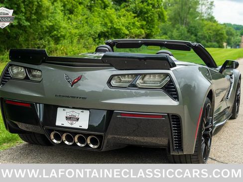 Used 2015 Chevrolet Corvette Z06 w/ 2LZ Preferred Equipment Group RWD image 12