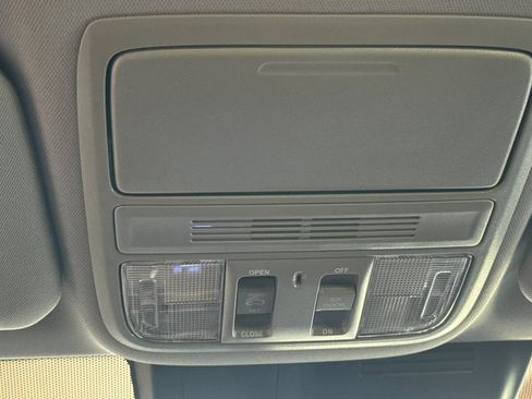 Used 2022 Honda CR-V EX image 24