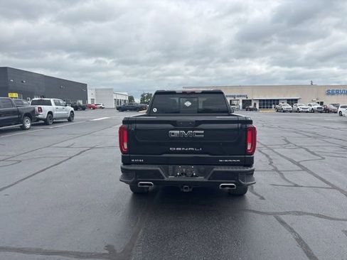 Used 2023 GMC Sierra 1500 Denali Ultimate AWD/4WD image 11