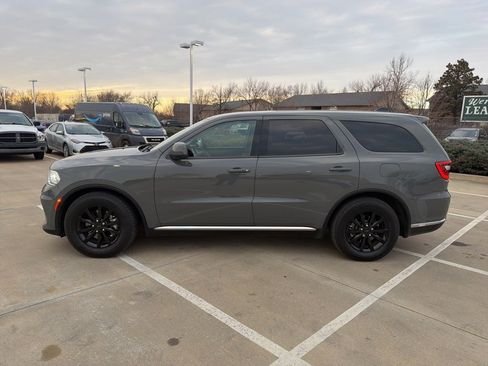 Used 2021 Dodge Durango SXT w/ 3rd Row Seating Group image 6