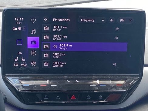 Used 2023 Volkswagen ID.4 Pro RWD image 9