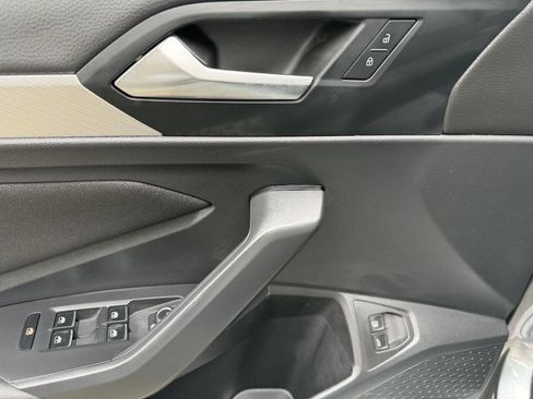 Used 2021 Volkswagen Jetta S image 29