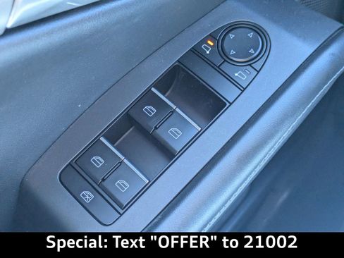 Used 2021 MAZDA CX-30 AWD 2.5 S w/ Select Package image 24