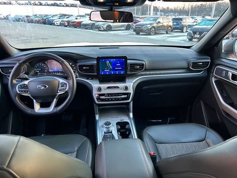 Used 2022 Ford Explorer Timberline image 9
