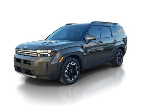 Used 2025 Hyundai Santa Fe SEL image 2