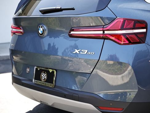 Certified 2025 BMW X3 xDrive30 w/ Premium Package AWD/4WD image 5