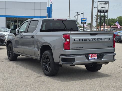 Used 2024 Chevrolet Silverado 1500 Custom w/ LPO, Dark Essentials Package RWD image 4