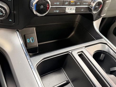 Used 2024 Ford F150 XLT w/ Mobile Office Package image 22