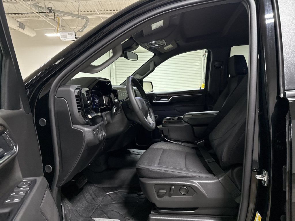 New 2026 Chevrolet Silverado 1500 RST w/ RST Select Package AWD/4WD image 20