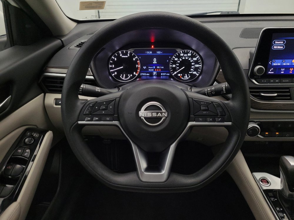 Used 2023 Nissan Altima 2.5 SV FWD image 22