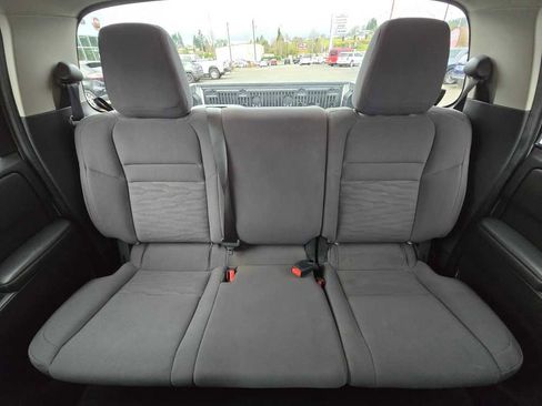 Used 2023 Nissan Frontier S w/ Tow Package image 17