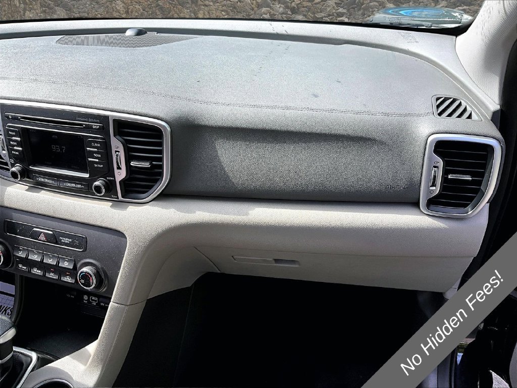 Used 2018 Kia Sportage LX AWD/4WD image 14