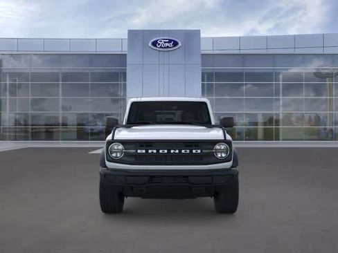 New 2025 Ford Bronco Base image 6