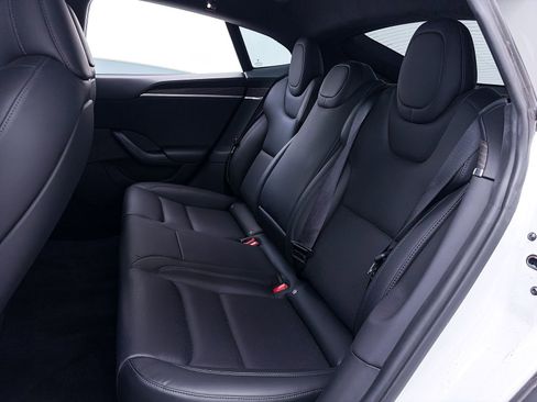 Used 2022 Tesla Model S AWD/4WD image 45
