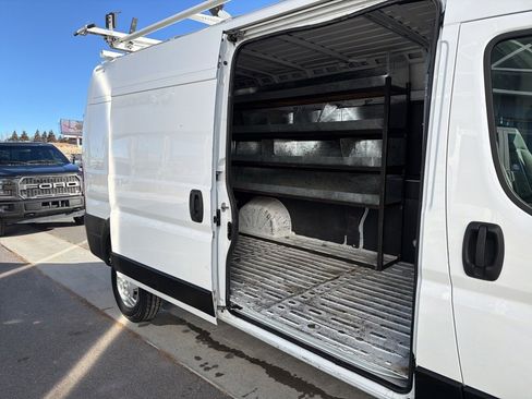 Used 2019 RAM ProMaster 2500 w/ Interior Convenience Group image 29