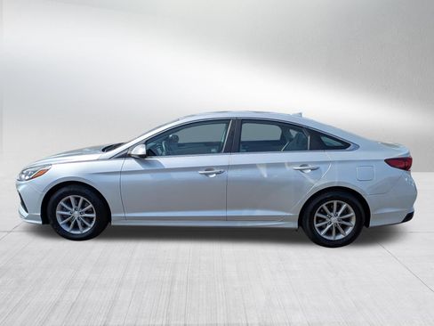 Used 2018 Hyundai Sonata SE FWD image 4