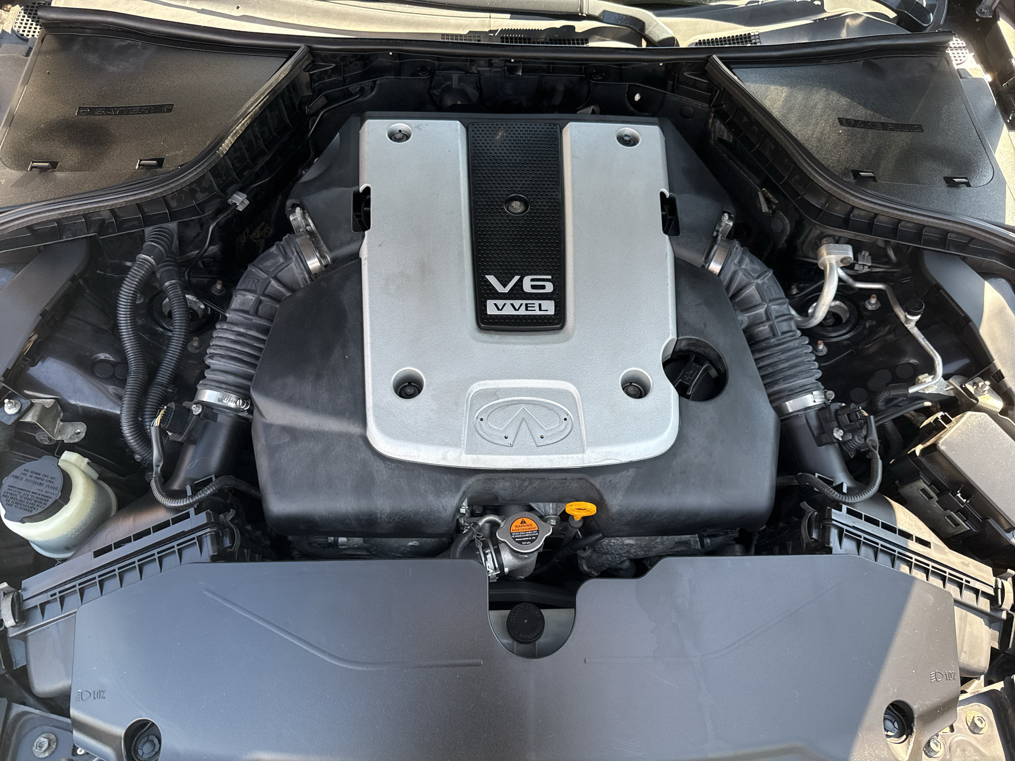 Used 2015 INFINITI Q50 AWD w/ Moonroof Package image 36