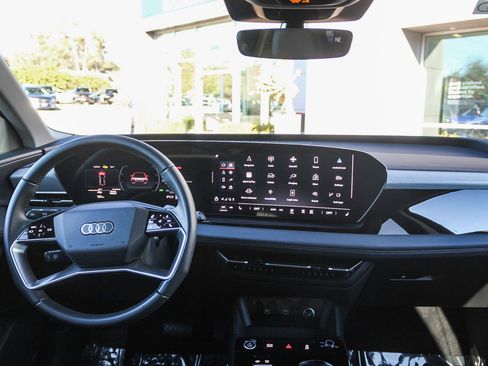 Certified 2025 Audi Q6 e-tron Premium w/ Convenience Package image 14