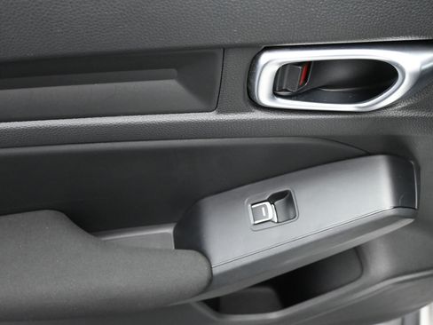 Used 2024 Honda Civic Sport image 8
