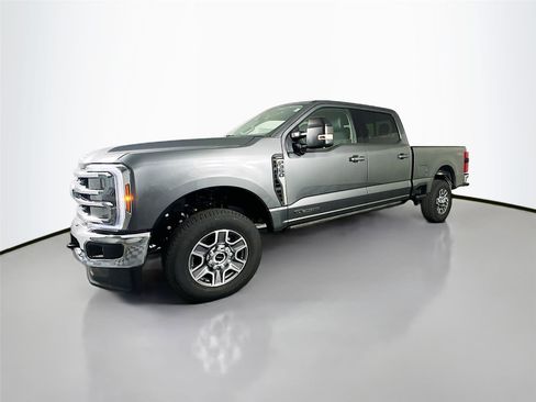 New 2026 Ford F350 Lariat image 3