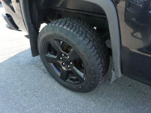 Used 2019 GMC Sierra 1500 Limited w/ Elevation Edition AWD/4WD image 5