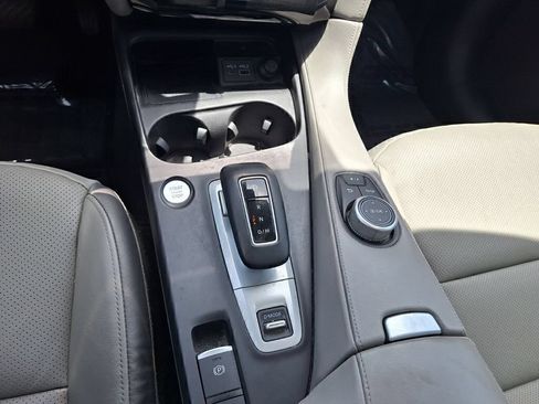Used 2023 INFINITI QX50 Luxe FWD image 15