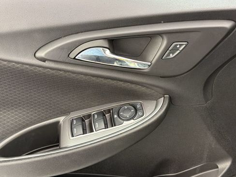 Used 2024 Chevrolet Malibu LT FWD image 25