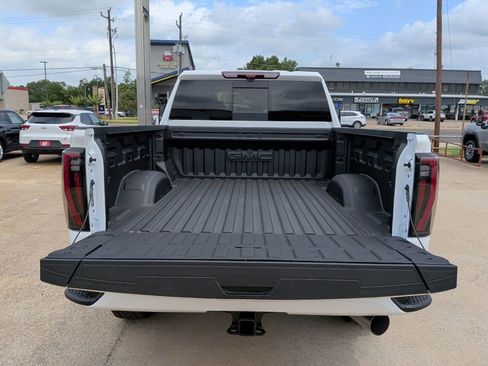 New 2026 GMC Sierra 2500 AT4 w/ AT4 Premium Plus Package AWD/4WD image 44