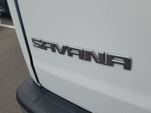 Used 2023 GMC Savana 2500 w/ Driver Convenience Package RWD image 8