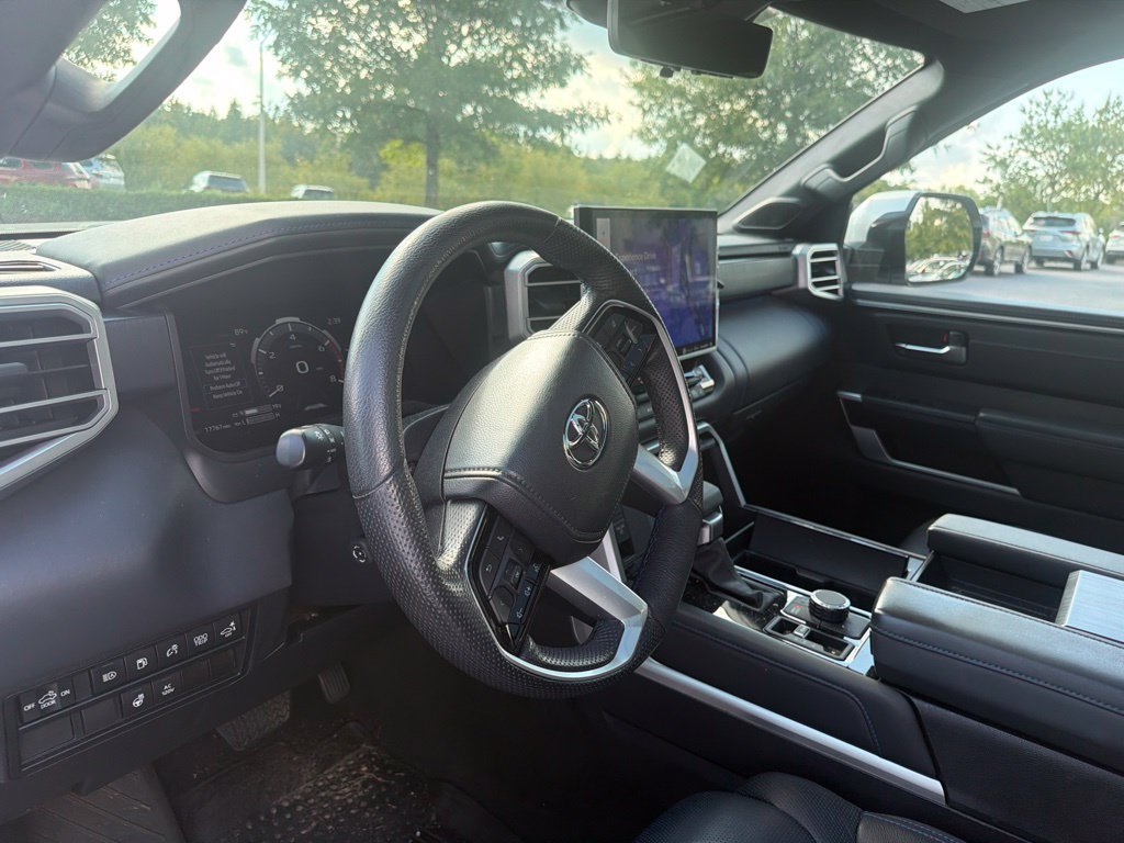 Used 2024 Toyota Tundra Platinum AWD/4WD image 8