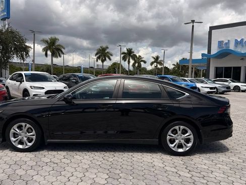 Certified 2023 Honda Accord LX image 3