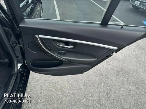 Used 2018 BMW 330i Sedan RWD image 21