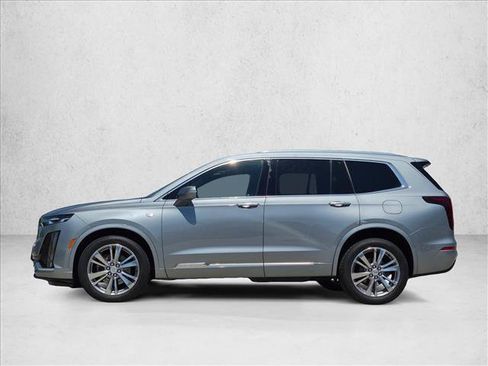 Used 2023 Cadillac XT6 Premium Luxury AWD/4WD image 9
