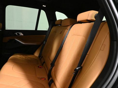 New 2026 BMW X5 xDrive40i w/ Premium Package image 4