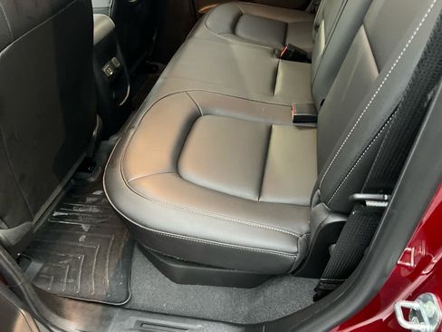 Used 2021 Chevrolet Colorado Z71 image 12