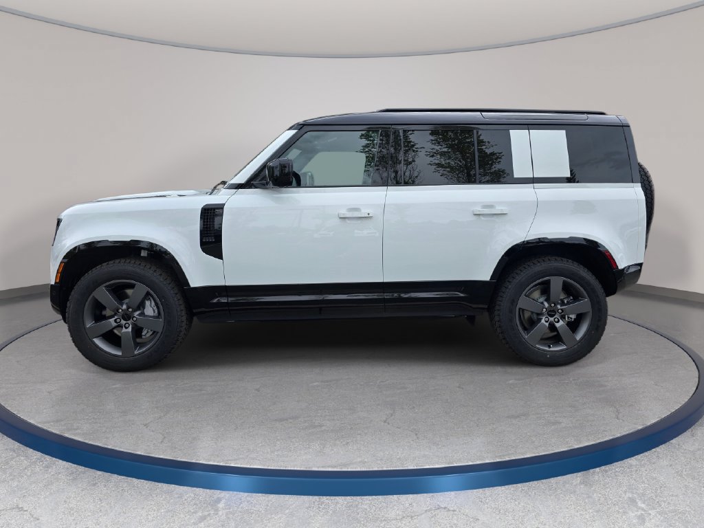 New 2026 Land Rover Defender 110 X-Dynamic SE AWD/4WD image 8