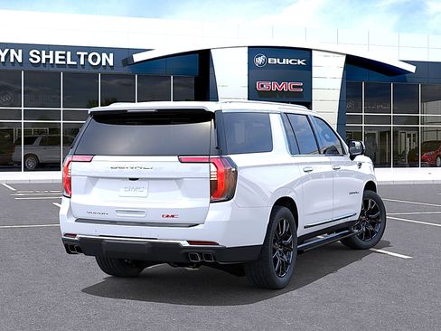 New 2026 GMC Yukon XL Denali w/ Denali Reserve Package AWD/4WD image 4