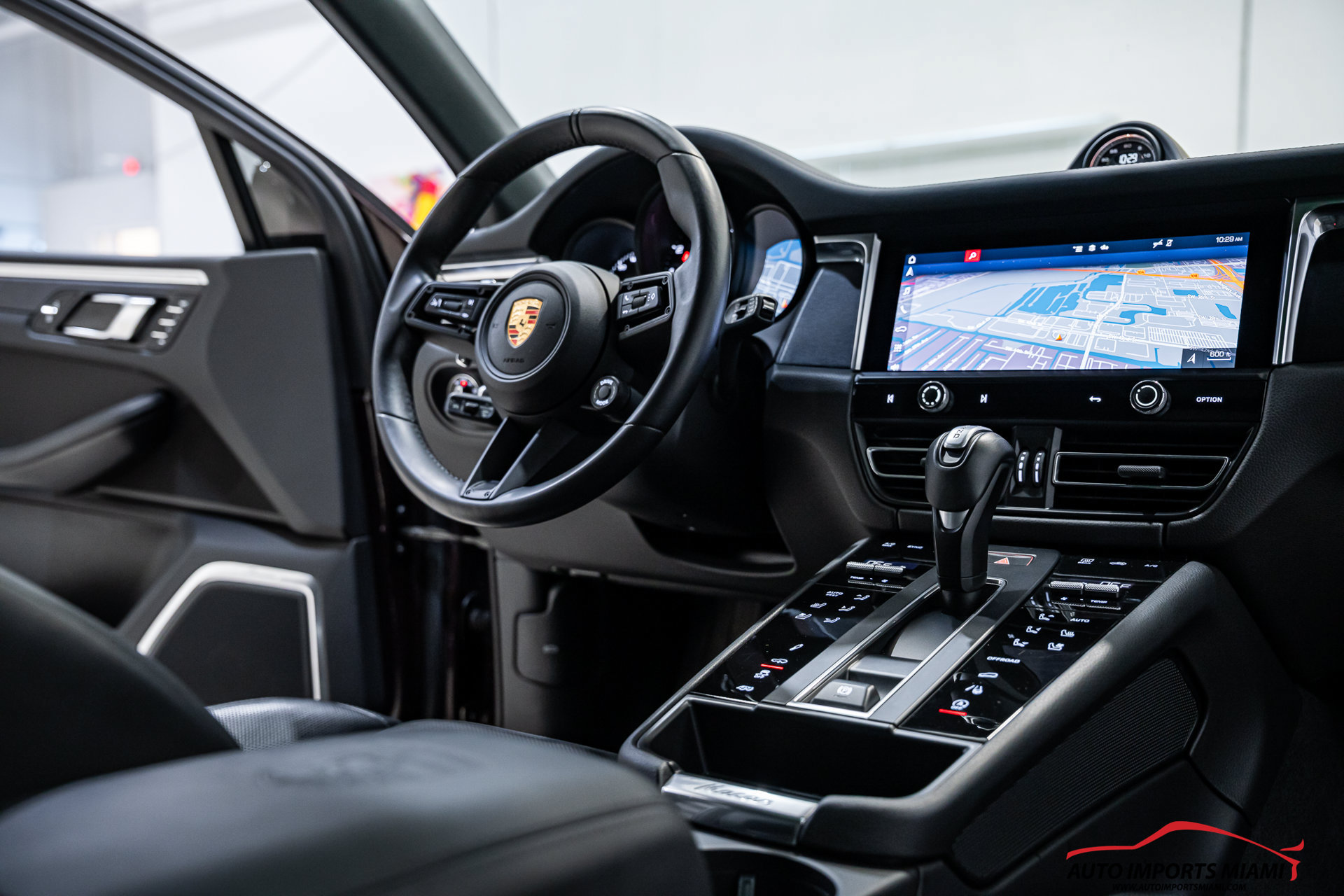 Used 2023 Porsche Macan GTS w/ Sport Chrono Package AWD/4WD image 63