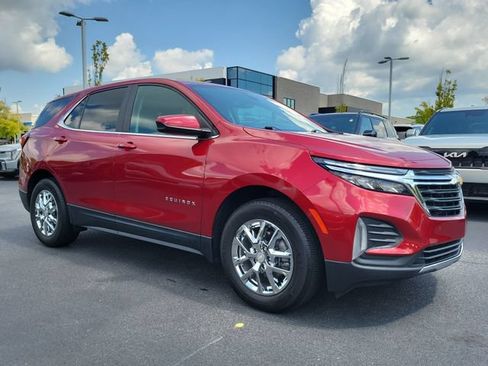 Used 2022 Chevrolet Equinox LT FWD image 3