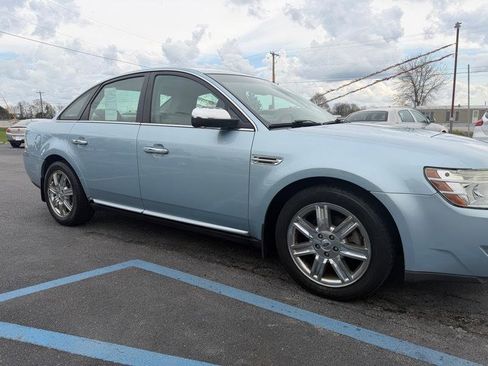 Used 2008 Ford Taurus Limited image 31