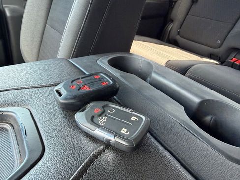Used 2019 Chevrolet Silverado 1500 RST w/ All-Star Edition RWD image 28